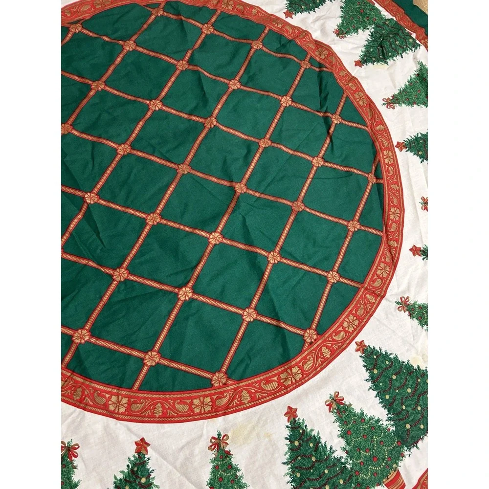 Vintage Christmas Tree Round Tablecloth Cotton Blend 58